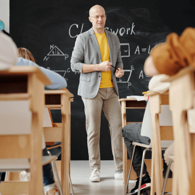 Untitled design 70 1 Business management,econstruct,courses,online and offline course